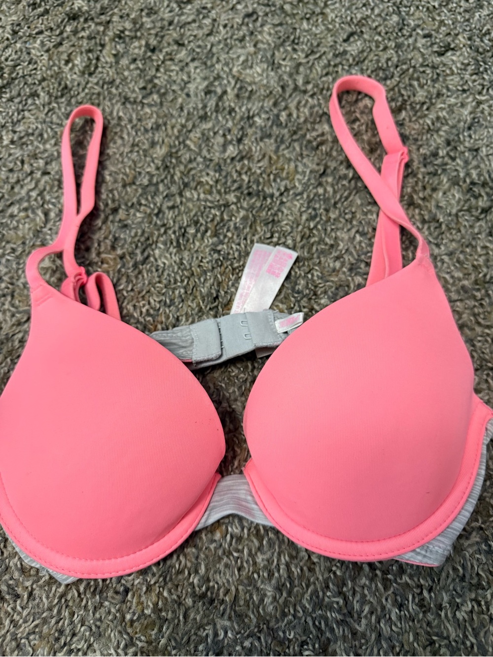 PINK Victoria's Secret Hot Pink T-Shirt Push-Up Bra